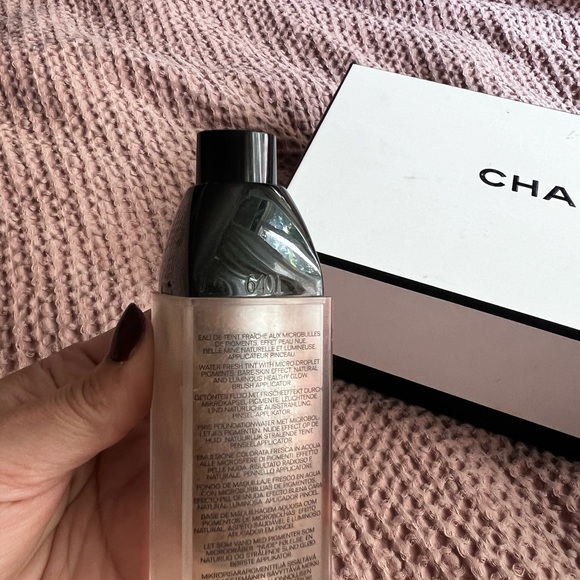 Chanel Les Beiges Water Fresh Tint - Picture 4 of 7